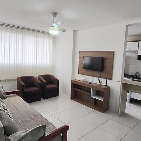 Apartamento Em Otima Localizacao Торес Екстериор снимка