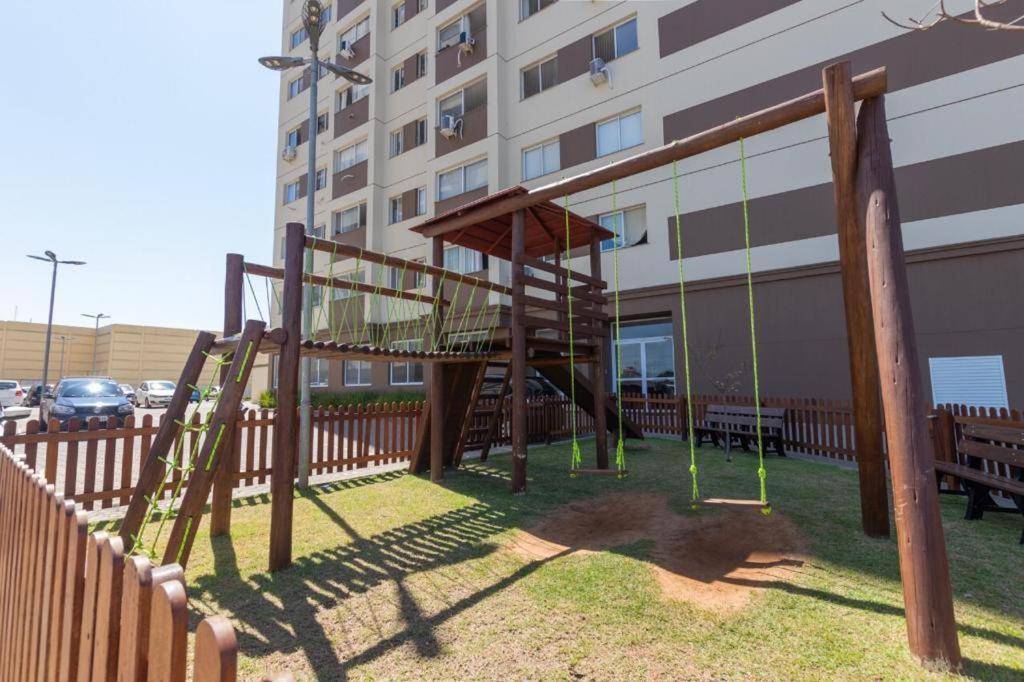 Apartamento Em Otima Localizacao Торес Екстериор снимка